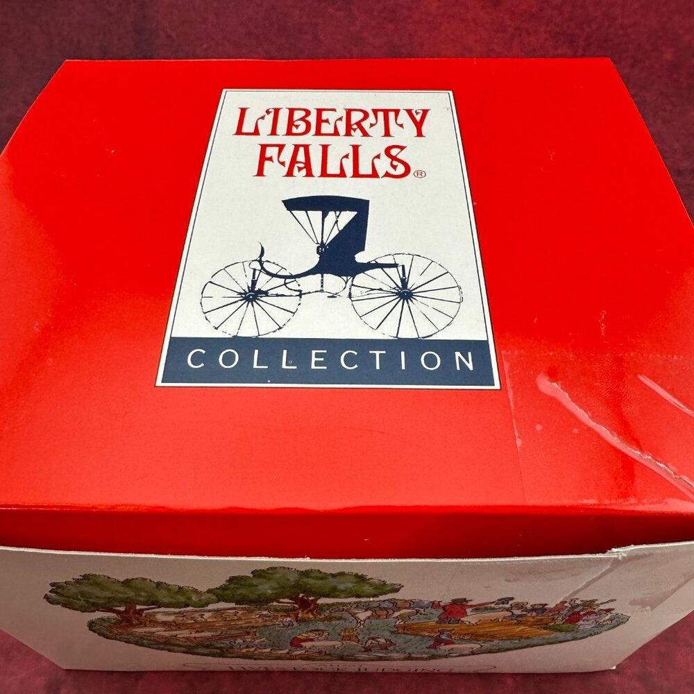 VINTAGE LIBERTY FALLS "LIVESTOCK JUDGING" MINIATURE FIGURE COLLECTION AH203 2000 - Picture 7 of 12